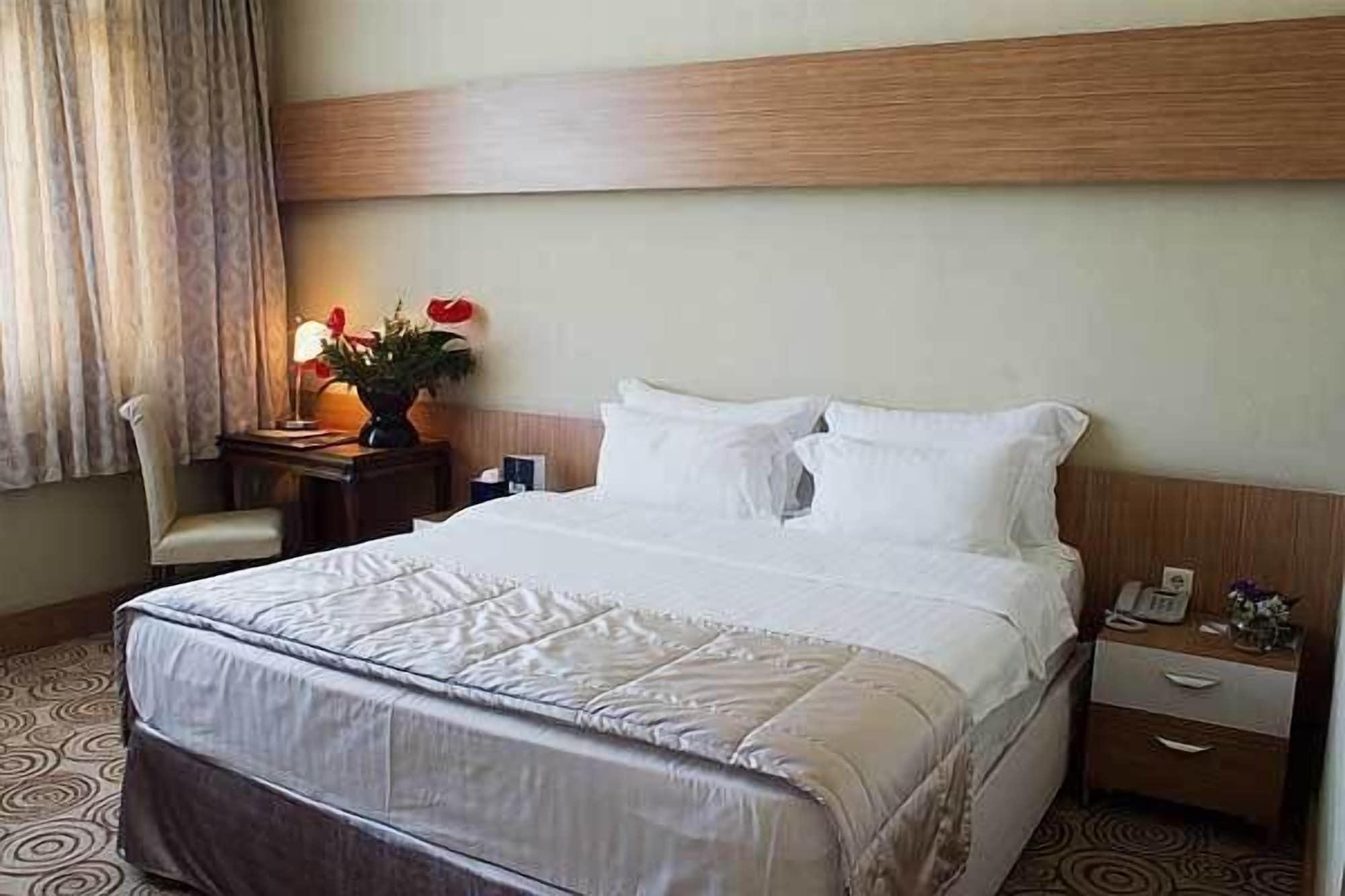 Elite Hotel Dragos Istambul Extérieur photo