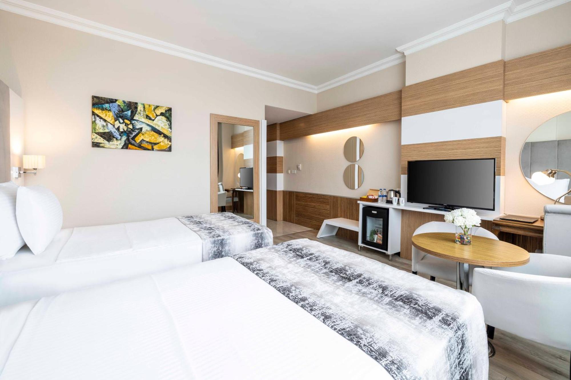 Elite Hotel Dragos Istambul Extérieur photo